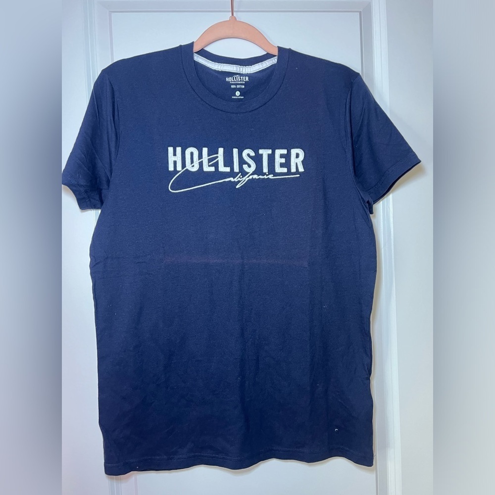 ✅NEW Hollister Men's Navy Blue T-Shirt